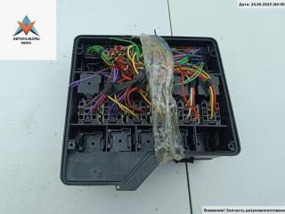 блок предохранителей BMW 5 серия E34 1989, 2.4 л., дизель, МКПП, серый, седан, 1379991