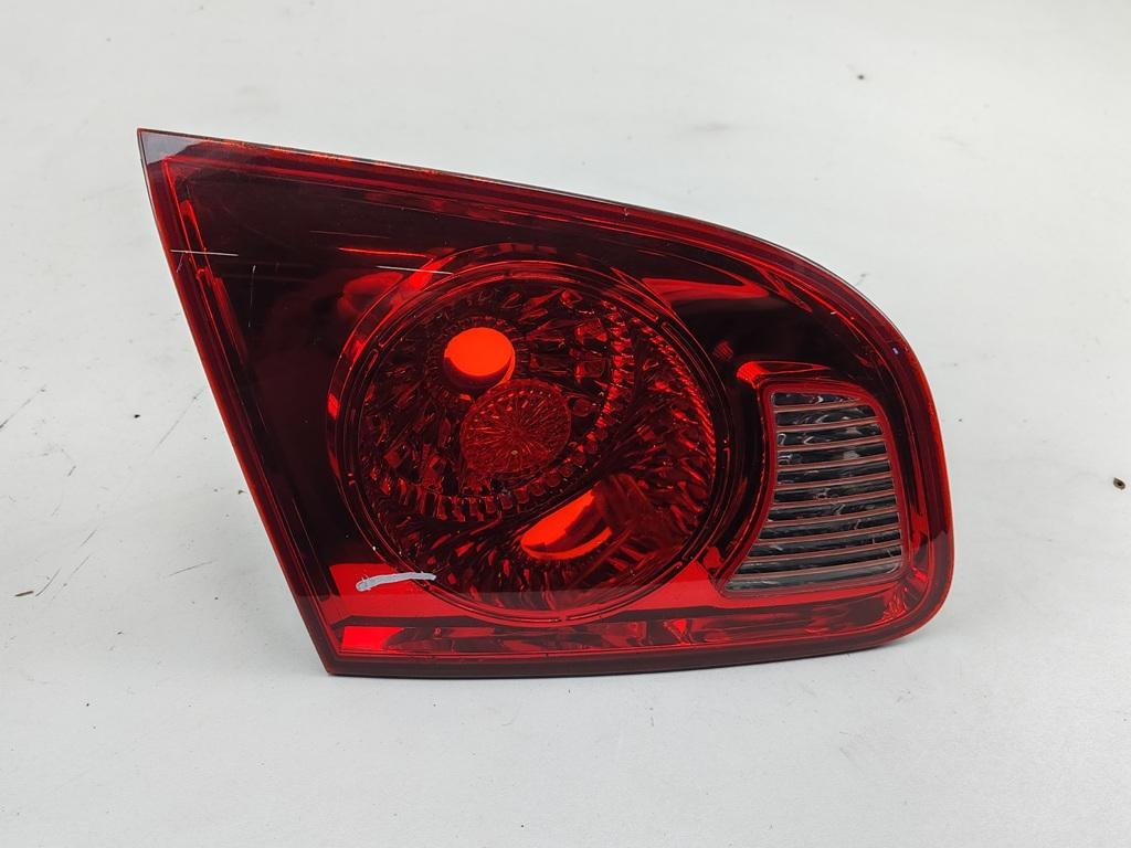 фонарь крышки багажника левый Hyundai Santa Fe 2007, 2.2 л., дизель, МКПП, синий, внедорожник 5 дв.