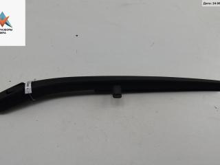 Щеткодержатель (поводок стеклоочистителя) задний Chevrolet Captiva 1 поколение 2006, 2.0 л., дизель, МКПП, чёрный, внедорожник 5 дв., 2C100