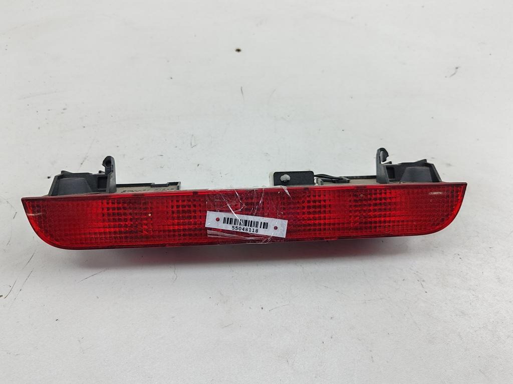 стоп-сигнал Nissan X-Trail T30 2004, 2.2 л., дизель, МКПП, чёрный, внедорожник 5 дв., P1842