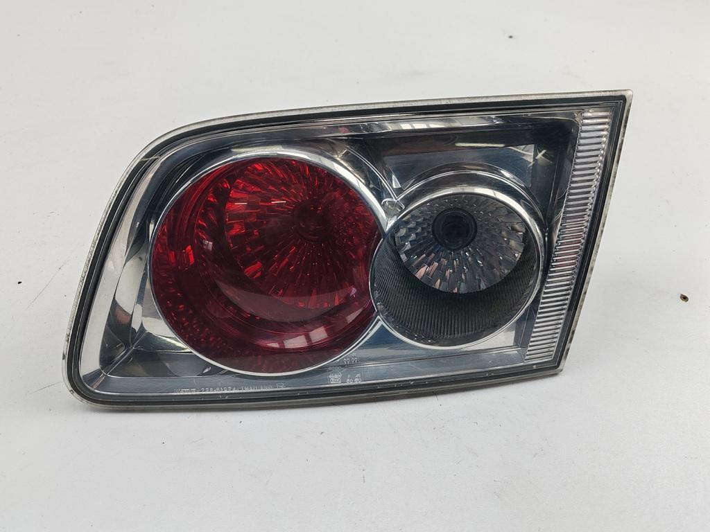 фонарь крышки багажника правый Mazda 6 GG/GY 2003, 2.0 л., дизель, МКПП, серый, универсал, 22661974