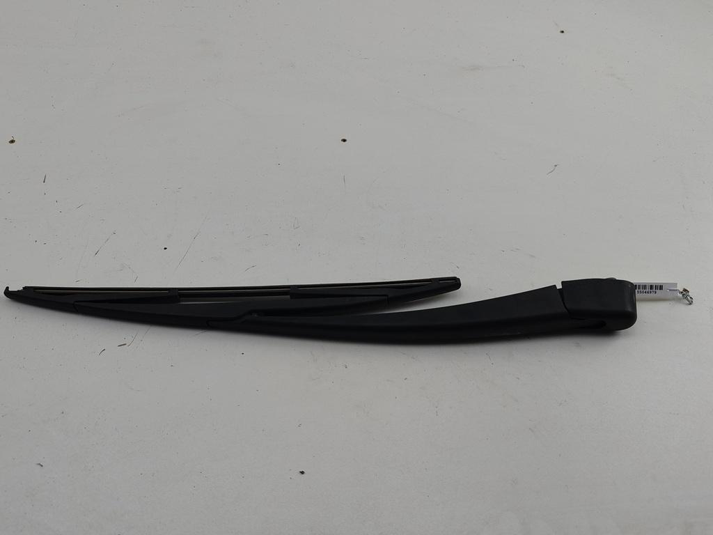 Щеткодержатель (поводок стеклоочистителя) задний Mazda 3 BK 2004, 1.6 л., бензин, МКПП, синий, хетчбэк 5 дв., 33493