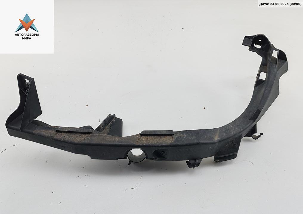 крепление фары левой BMW 3 серия E90/E91/E92/E93 2005, 2.0 л., дизель, АКПП, серый, универсал, 22944911 - фото №1