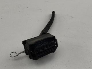 разъем (фишка) проводки BMW 1 E81/E87 2006, 1.6 л., бензин, МКПП, чёрный, хетчбэк 5 дв., 6925638-02