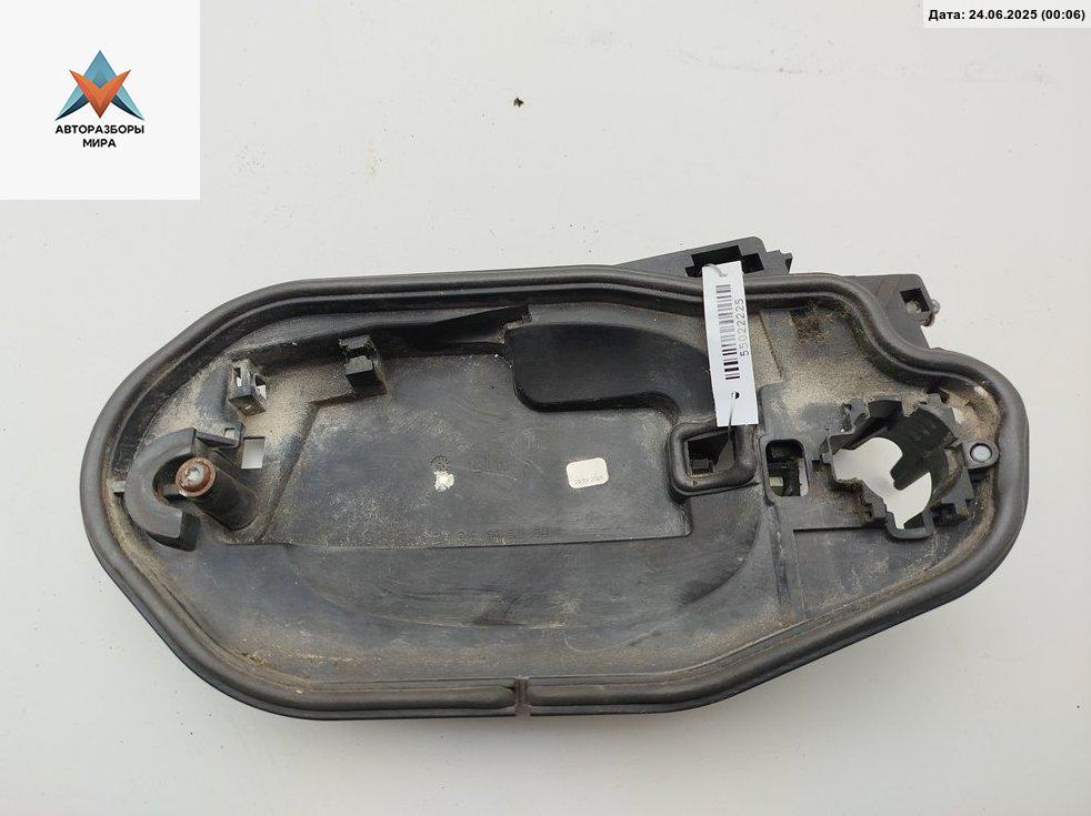 Корпус (держатель) ручки двери передней левой BMW 5 серия E60/E61 2006, 2.5 л., бензин, АКПП, чёрный, седан, 7034451 - фото №1