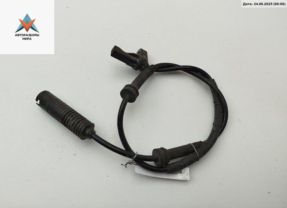 датчик ABS BMW 1 серия E81/E82/E87/E88 2006, 1.6 л., бензин, МКПП, чёрный, хетчбэк 5 дв., 6762465 - фото №1