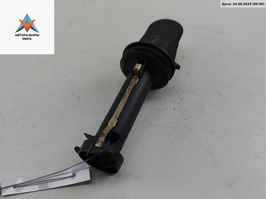 Патрон лампы фары Mazda 6 GG 2003, 2.0 л., дизель, МКПП, серый, универсал, F014002514 - фото №1