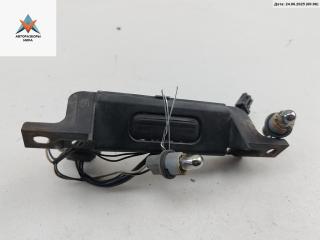 кнопка открытия багажника Chevrolet Orlando 1 поколение 2011, 2.0 л., дизель, АКПП, чёрный, минивэн, 96888796