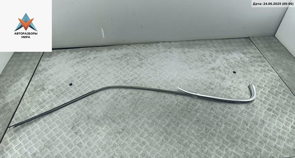 молдинг (накладка кузовная) BMW 5 серия E34 1989, 2.4 л., дизель, МКПП, серый, седан - фото №1