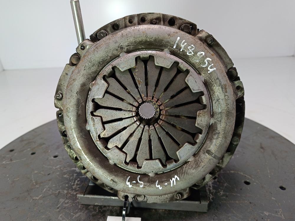 маховик Renault Megane 1 поколение 1998, цвет - фото №1