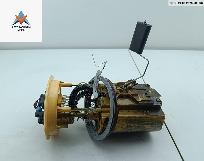 насос топливный Volkswagen Golf 5 поколение 2005, 1.9 л., дизель, МКПП, серый, хетчбэк 5 дв., 1KO919050G - фото №1