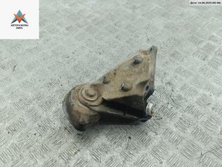 кронштейн КПП Volkswagen Passat B5 [рестайлинг] 2001, 1.9 л., дизель, МКПП, синий, универсал, 8D0399114AH