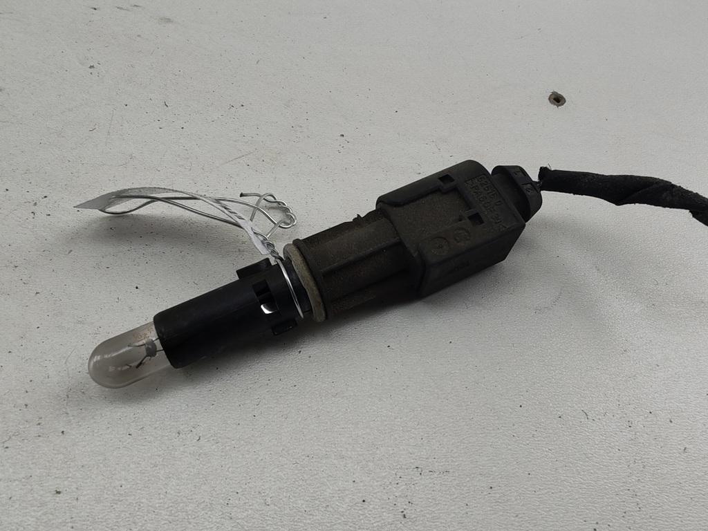 Патрон лампы фары Mercedes-Benz E-Класс W211/S211 2004, 2.2 л., дизель, АКПП, серый, универсал - фото №1