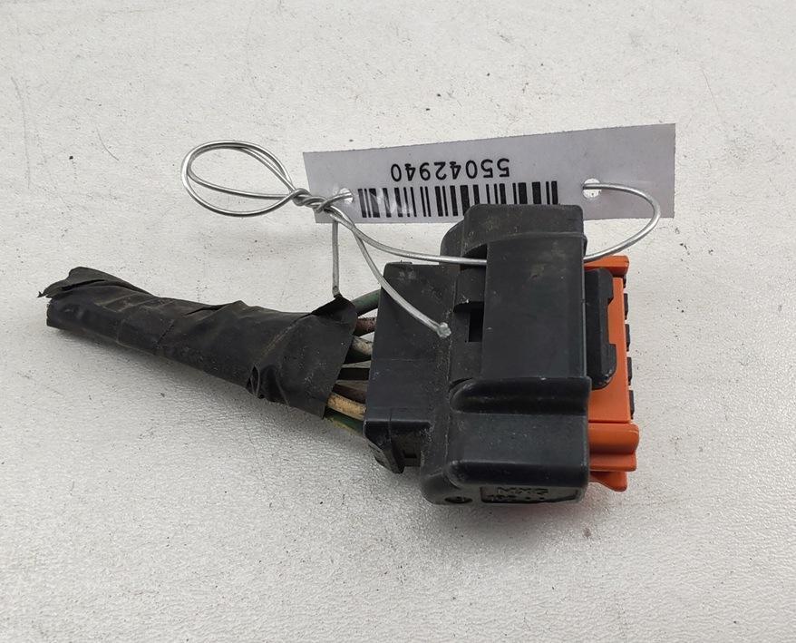 разъем (фишка) проводки Citroen C4 Grand Picasso 2008, 2.0 л., дизель, АКПП, серый, минивэн