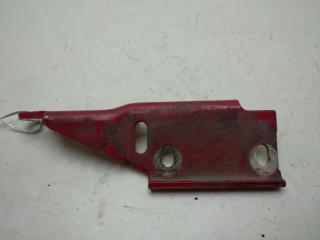 петля капота правая Volkswagen Transporter T4 1997, красный, микроавтобус, 701805384G