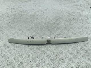 подсветка номера Audi A4 B5 1996, 1.6 л., бензин, МКПП, белый, седан, 8D0943021