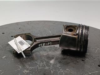 поршень Renault Espace 4 поколение 2005, цвет