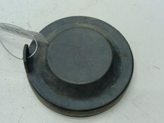 Крышка (заглушка) задняя фары Volkswagen Passat B5 1999, 1.6 л., бензин, АКПП, серый, универсал, 02157