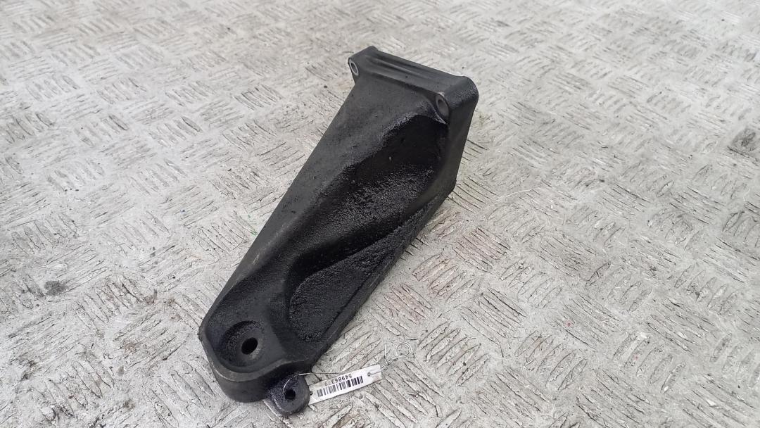 кронштейн двигателя BMW X3 E83 2006, 2.0 л., дизель, МКПП, серый, внедорожник 5 дв., 3418698