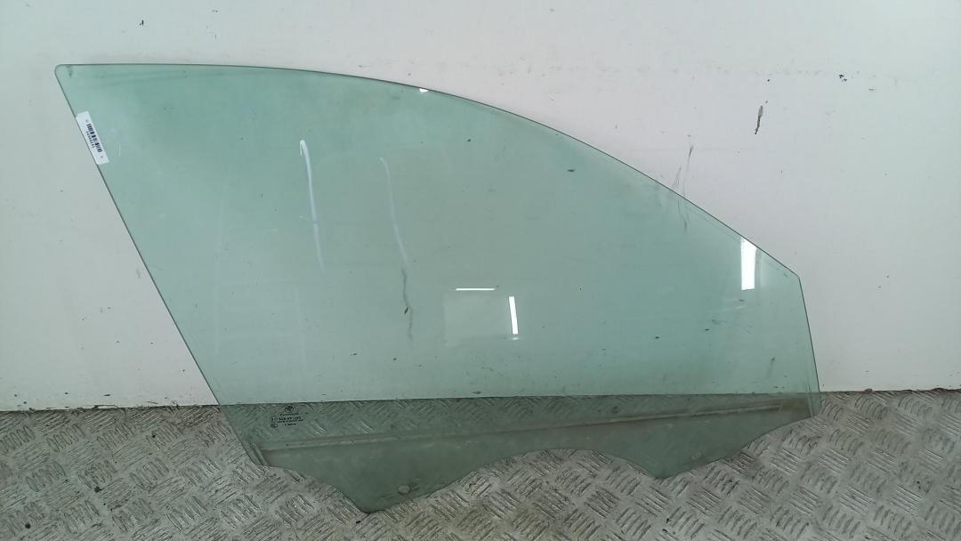стекло двери передней правой BMW 3 E90/E91/E92/E93 2008, 2.0 л., дизель, АКПП, серый, универсал