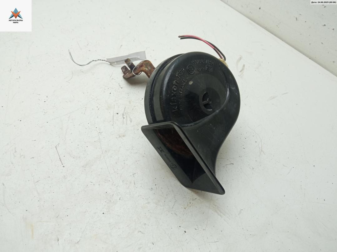 сигнал (клаксон) Fiat Stilo 1 поколение 2004, 1.8 л., бензин, МКПП, чёрный, хетчбэк 3 дв. - фото №1