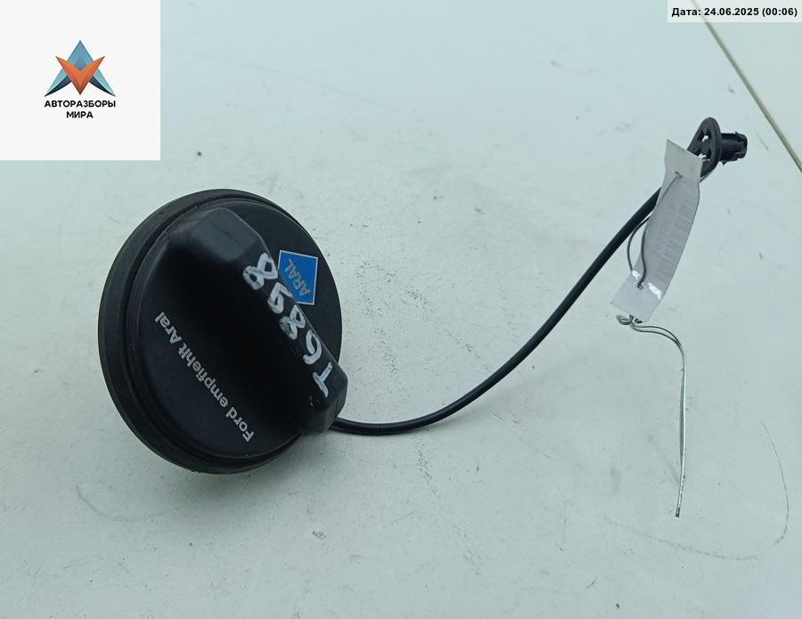 пробка топливного бака Ford Focus 2 поколение 2006, 2.0 л., бензин, АКПП, синий, хетчбэк 3 дв., 110303 - фото №1