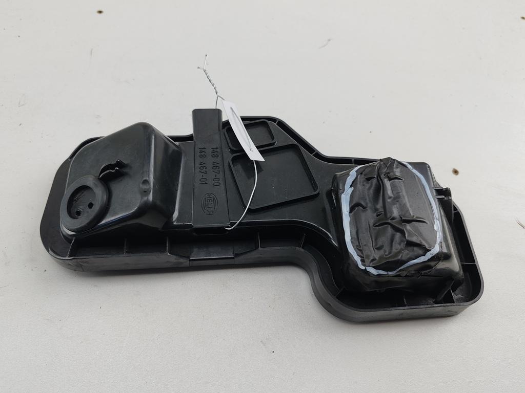 крышка фары Audi A6 C5 1999, 2.4 л., бензин, АКПП, синий, седан, 14846701