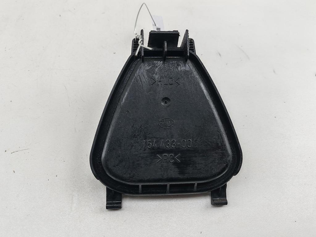 крышка фары Volkswagen Passat B5+ (GP) 2001, 2.0 л., бензин, МКПП, серый, седан, 154433-00