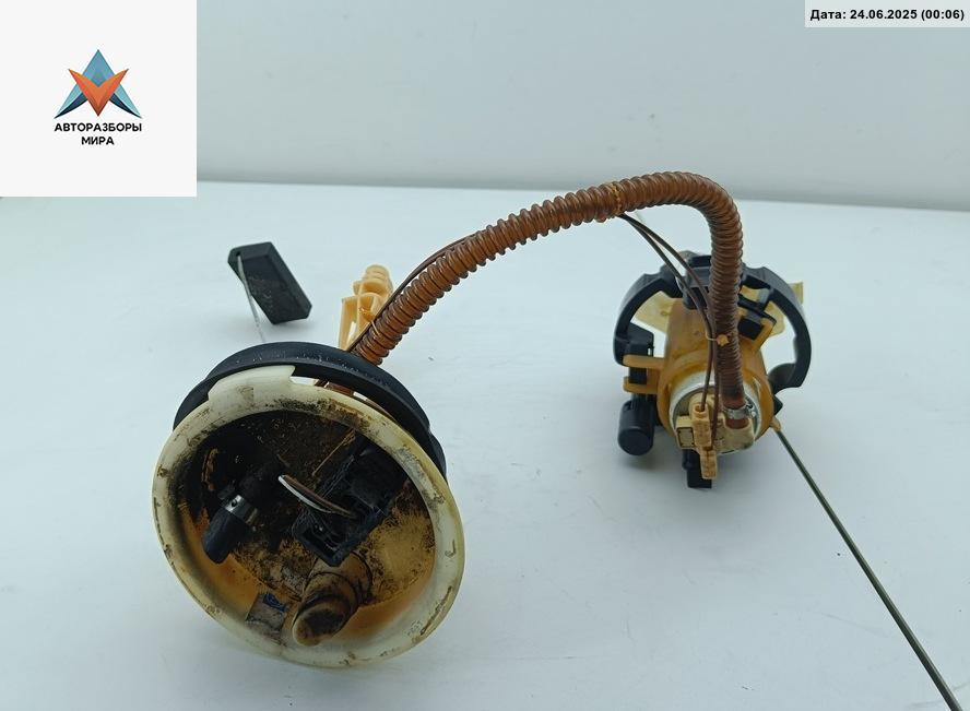 насос топливный BMW 5 серия E39 1996, 2.5 л., бензин, МКПП, синий, седан, 1183130 - фото №1