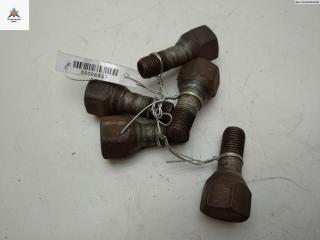 болт колесный Fiat Ducato 2 поколение 1995, 2.5 л., дизель, МКПП, белый, микроавтобус