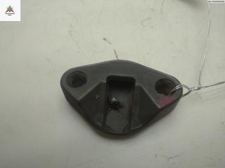 ответная часть (скоба) замка двери Volkswagen Transporter T4 1997, 2.5 л., дизель, МКПП, красный, микроавтобус, 701843667