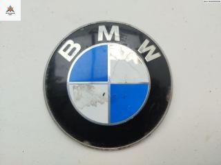 эмблема BMW 3 серия E36 [рестайлинг] 1997, 1.6 л., бензин, МКПП, красный, хетчбэк 3 дв., 8132375