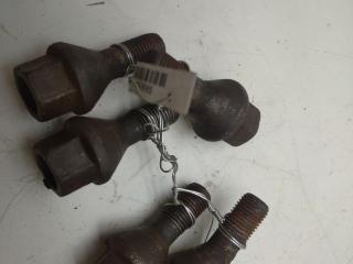 болт колесный Fiat Ducato 3 поколение 2010, 2.2 л., дизель, МКПП, белый, микроавтобус