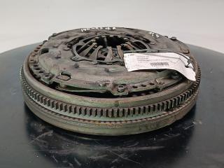 маховик Volkswagen Golf 5 поколение 2007, цвет