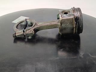 поршень Kia Carnival UP/GQ 2000, цвет