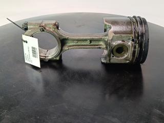 поршень Kia Carnival UP/GQ 2000, цвет