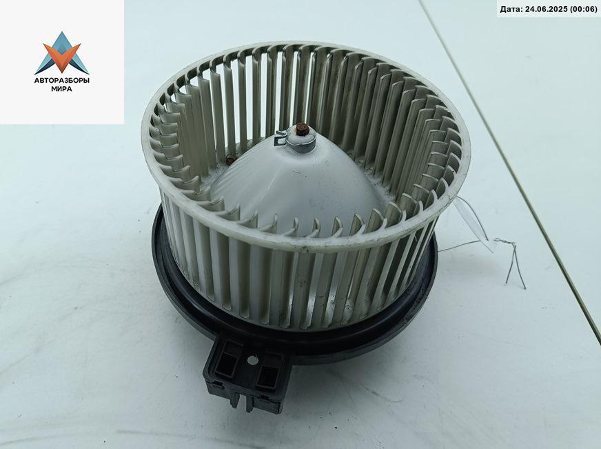 моторчик печки Mazda CX-7 1 поколение 2007, 2.3 л., бензин, МКПП, серый, внедорожник 5 дв., ., 872700-0690 - фото №1