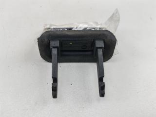 кнопка открытия багажника Audi A6 4B/C5 1998, 1.8 л., Ti, бензин, МКПП, серый, универсал, 4B0827778A