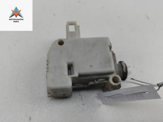активатор замка багажника Audi A6 4B/C5 1998, 2.5 л., дизель, МКПП, синий, универсал, 3B0862159A