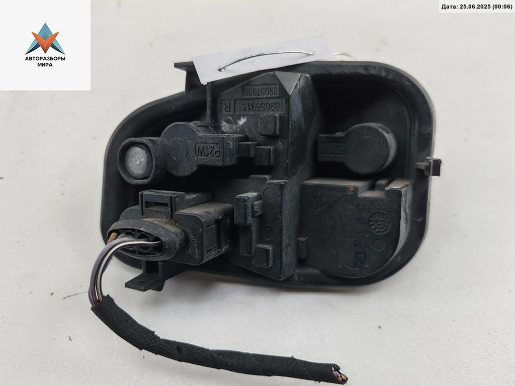 Плата фонаря заднего правого Audi A6 4F/C6 2006, 2.0 л., TFSI, бензин, МКПП, серый, универсал, 89036915R - фото №1