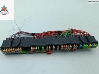 блок предохранителей BMW 5 серия E39 [рестайлинг] 2002, 2.2 л., бензин, МКПП, чёрный, универсал, 8366570