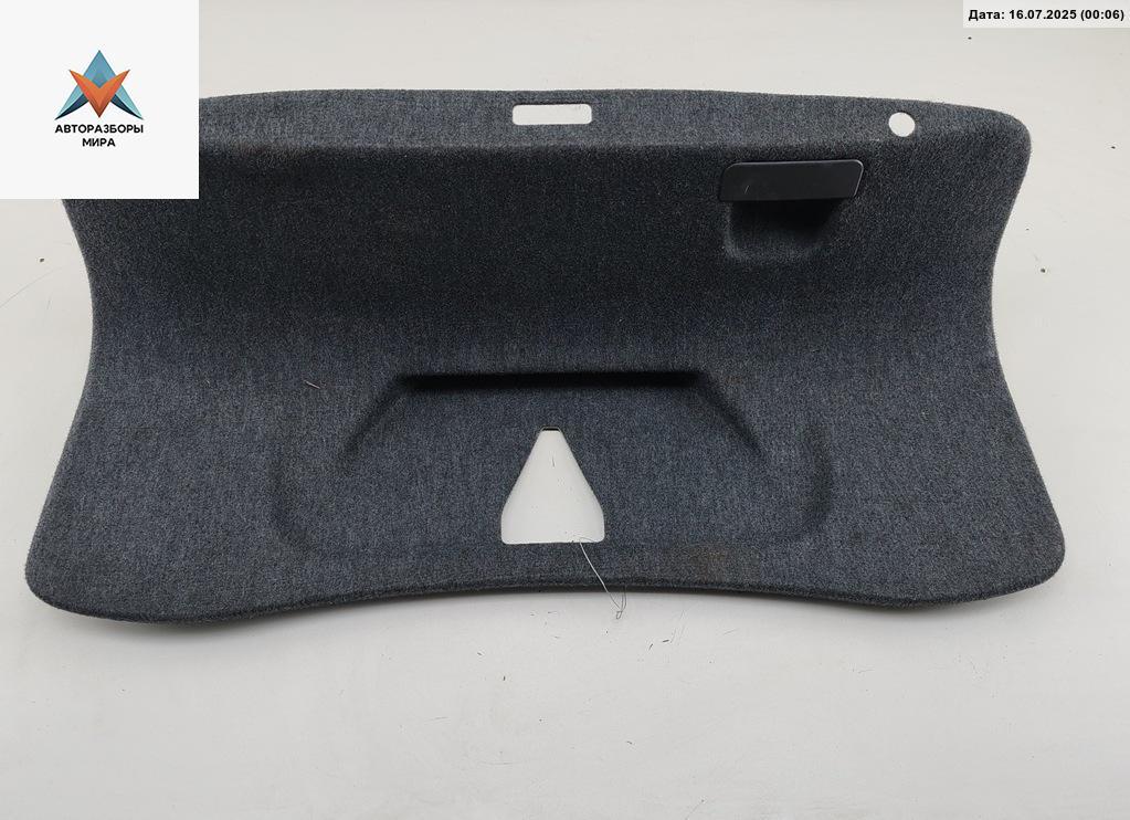 обшивка крышки багажника Audi A4 B6 2003, 1.8 л., Ti, бензин, АКПП, серый, седан, 8E5867975A - фото №1