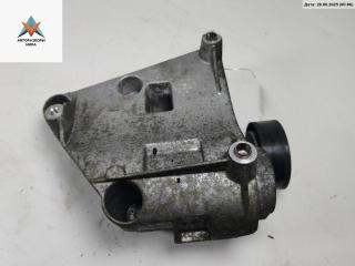 кронштейн компрессора кондиционера BMW 5 серия E60/E61 2004, 2.5 л., бензин, МКПП, чёрный, универсал, 7512556