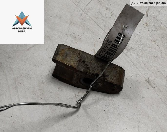 крепление форсунки Mercedes-Benz E-Класс W211/S211 2005, 3.0 л., дизель, АКПП, серый, универсал - фото №1