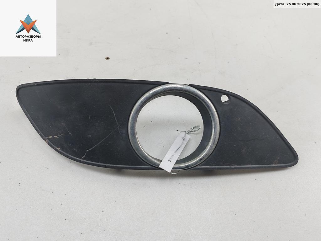 рамка фары противотуманной правой Mercedes-Benz B-Класс W245 2006, 1.7 л., бензин, АКПП, серый, минивэн, 1698851222 - фото №1