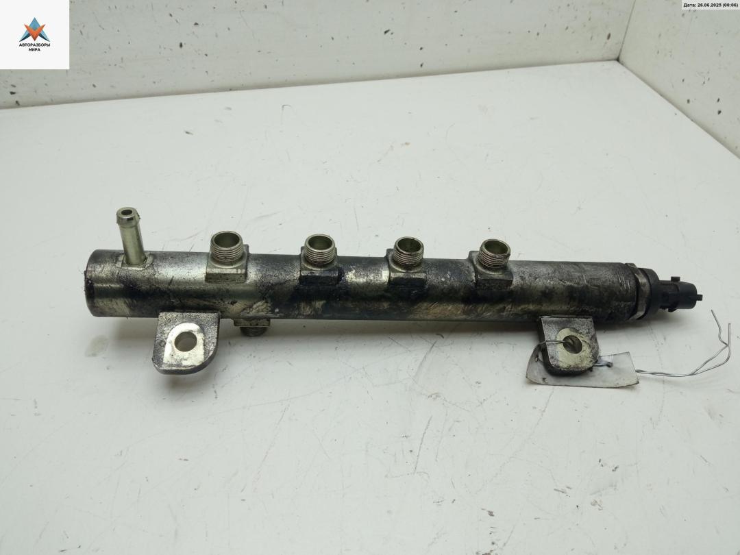 топливная рампа Fiat Croma 2 поколение 2006, 1.9 л., дизель, АКПП, серый, хетчбэк 5 дв. - фото №1