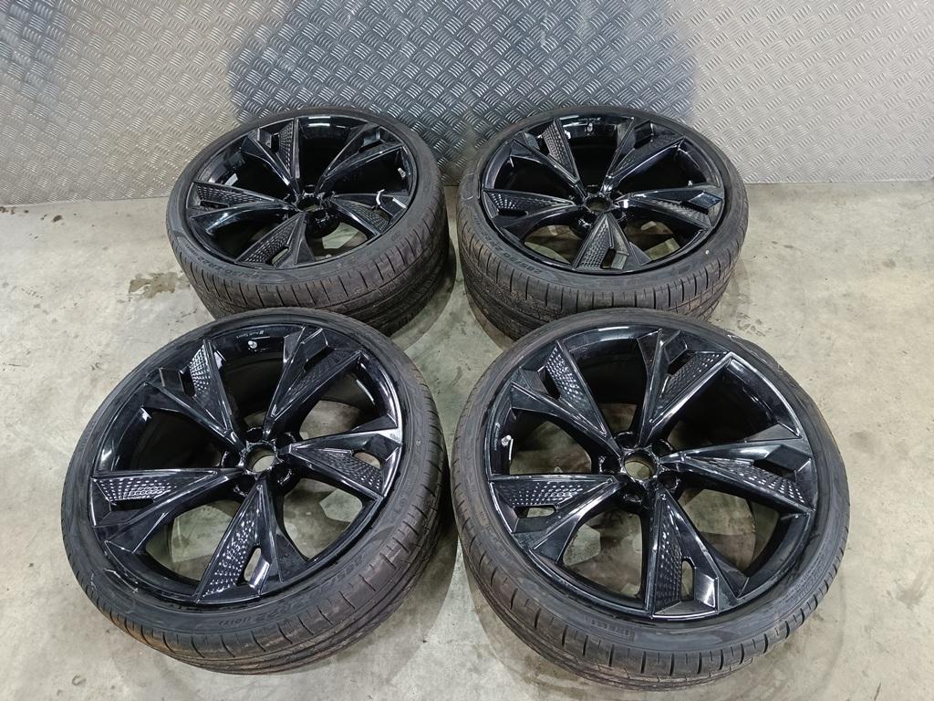 Колесо (комплект колёс) Audi RS6 C8 ) 2021, 4K0601025C