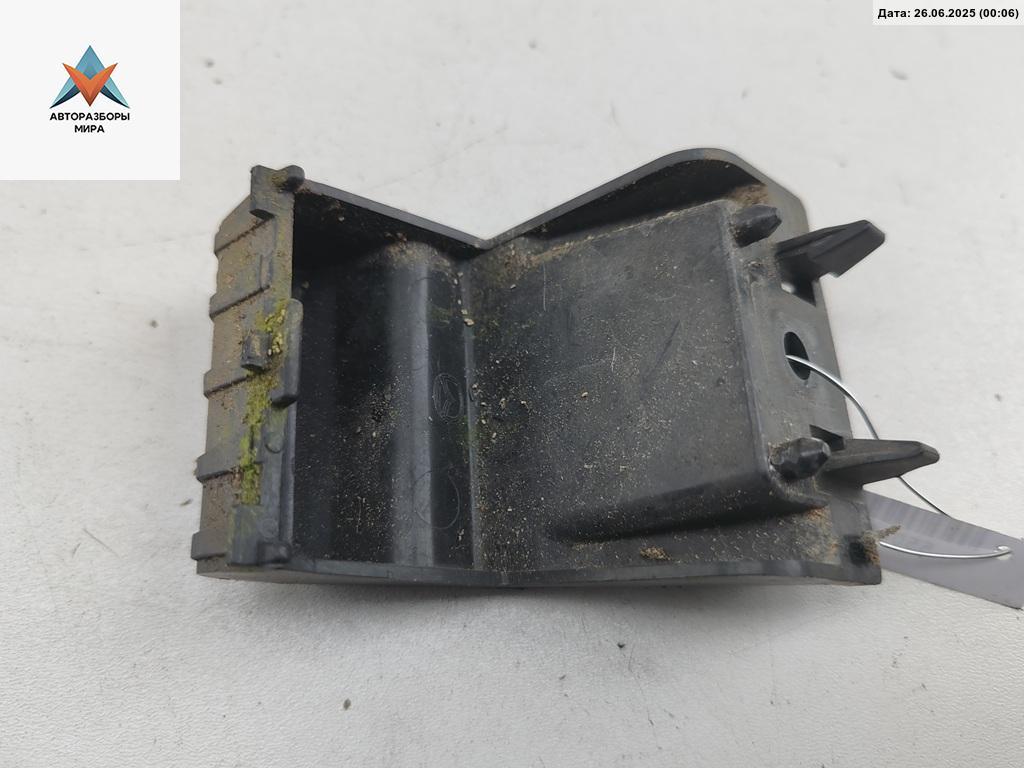 крепление фары левой Mazda CX-7 1 поколение 2007, 2.3 л., бензин, МКПП, серый, внедорожник 5 дв., EG2150151 - фото №1