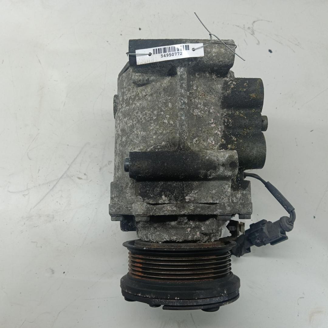 компрессор кондиционера Ford Focus I 2003, 1.6 л., i, бензин, YS4H190629AB - фото №1