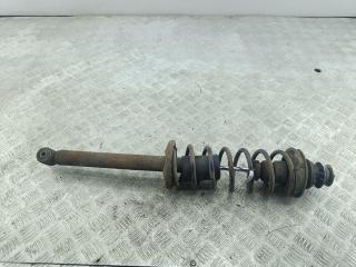 стойка передняя Volkswagen Golf 3 поколение 1993, 1.6 л., бензин, МКПП, красный, хетчбэк 5 дв.